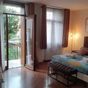 https://appartamento-verona-37129.hotelinveneto.com